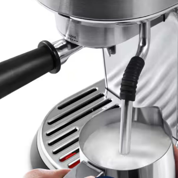 DeLonghi Dedica Maestro EC900M Espresso Machine - Image 3