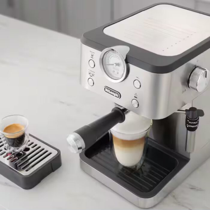 DeLonghi Linea Classic EM450M Espresso Machine - Image 2